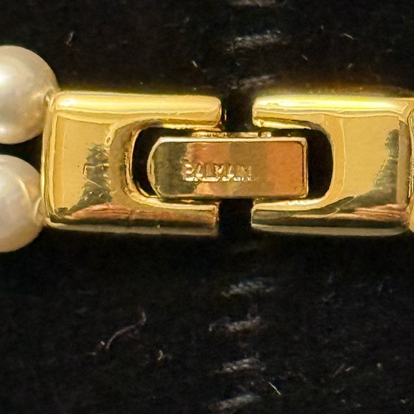 Pearl Necklace - Picture 13 of 15